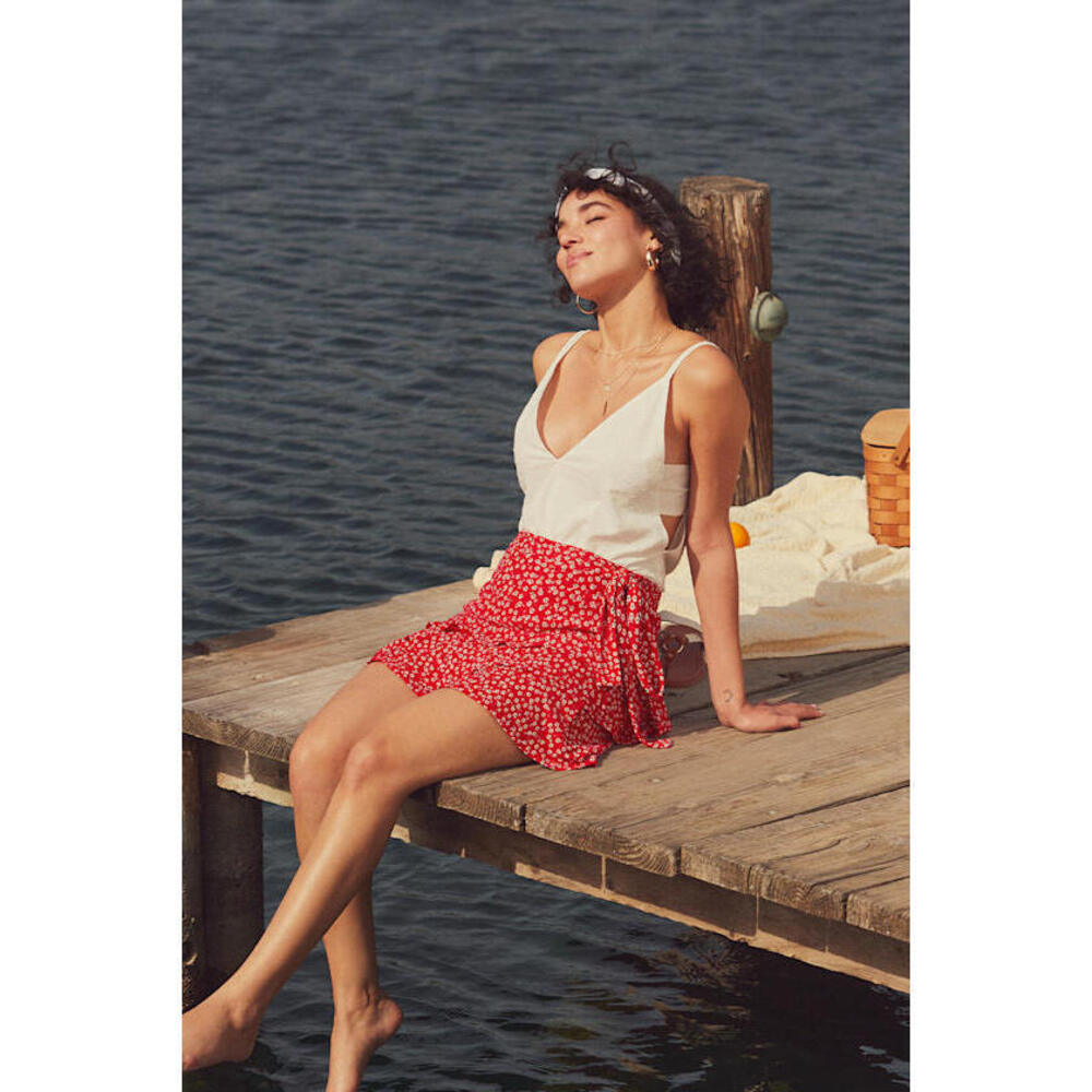 Lulus Flourishing Moments Red Floral Print Side-tie Tiered Mini Skirt - Size S